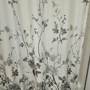Floral Shower Curtain in White and Gray - Home Bath